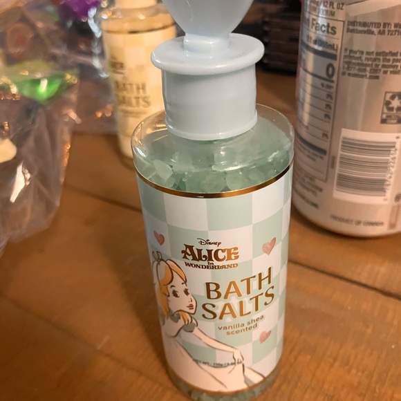 Alice in Wonderland gift set - Picture 8 of 8